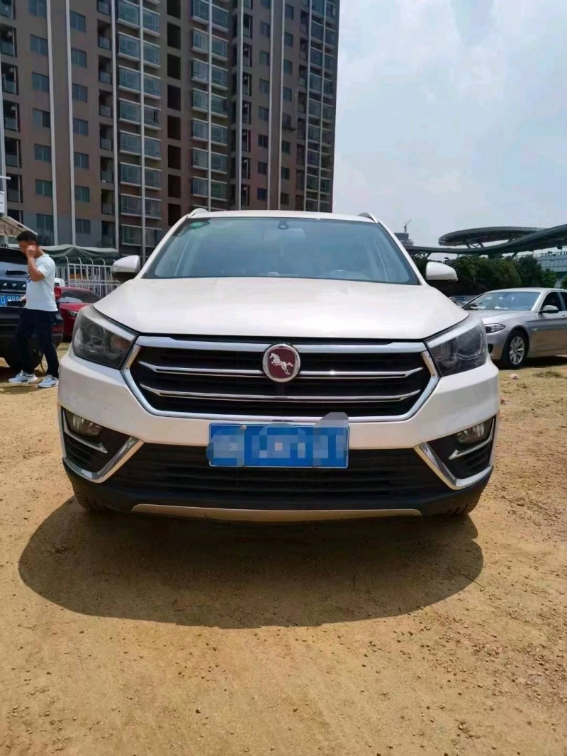 重慶20年漢騰汽車X51