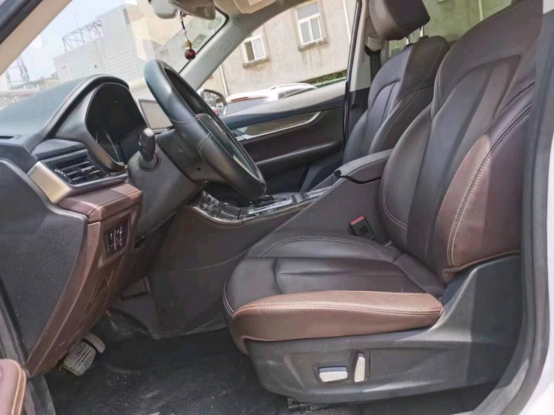 重慶20年漢騰汽車X54