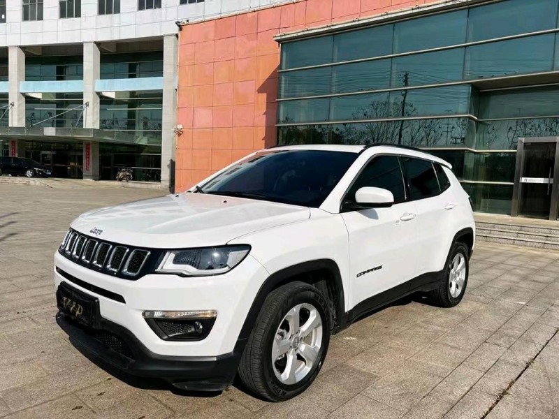 鹽城20年Jeep指南者3