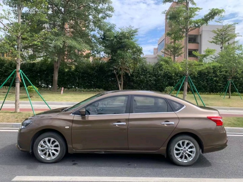 廣州17年日產軒逸3