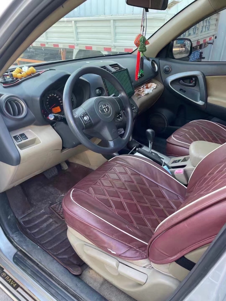 贛州13年豐田RAV43