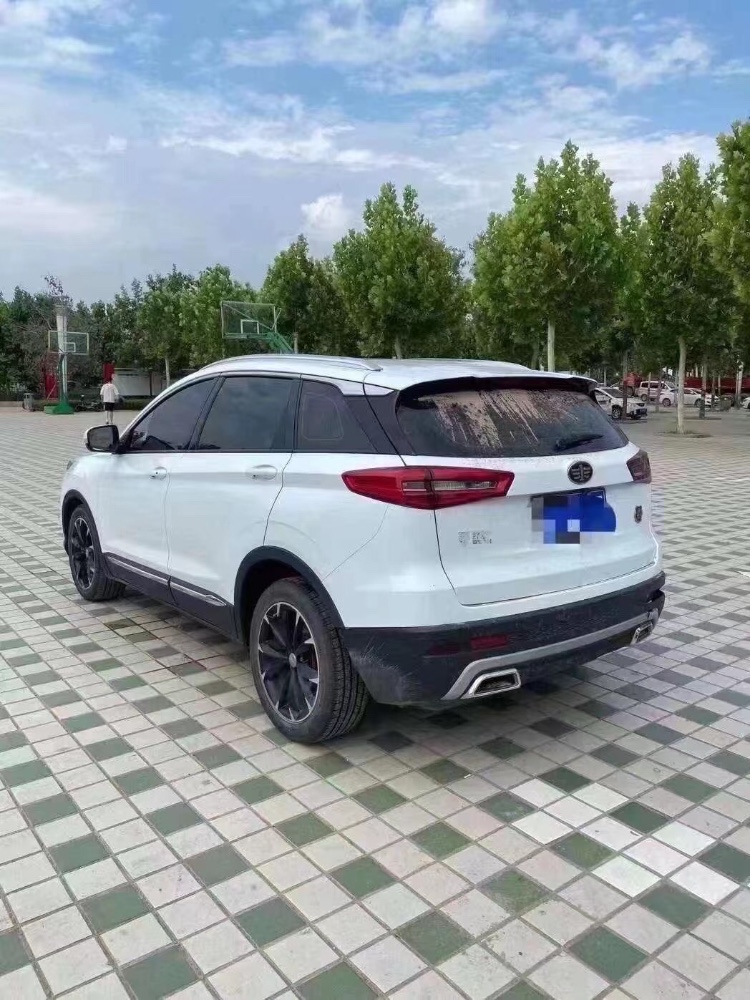 濟南19年一汽森雅R91