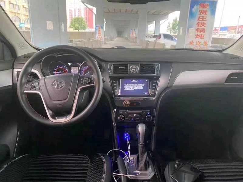 濟南17年北汽紳寶X551