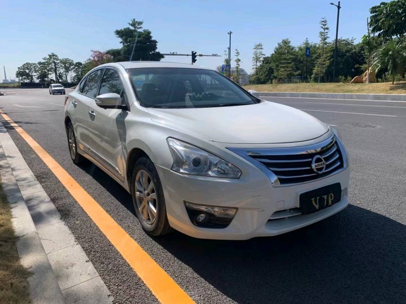 廣州16年日產天籟2