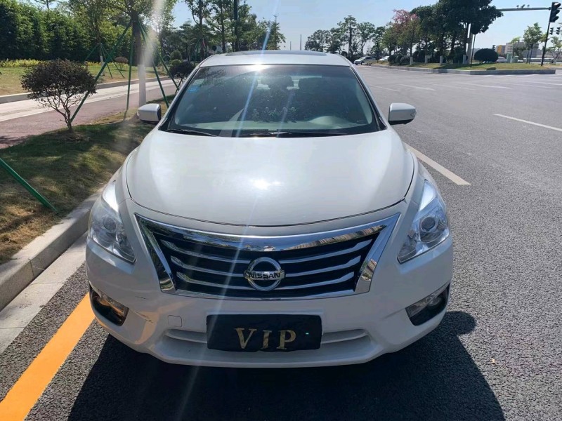 廣州16年日產天籟1