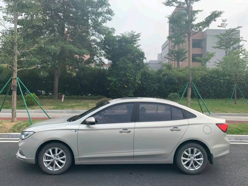 廣州19年榮威Ei53