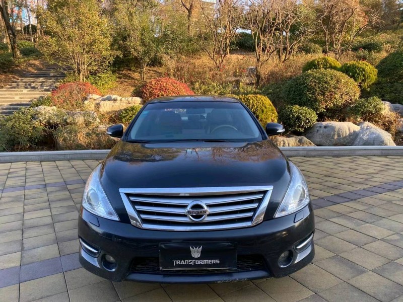 濰坊13年日產天籟1