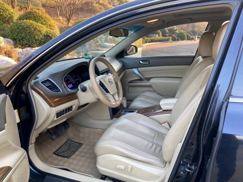 濰坊13年日產天籟7