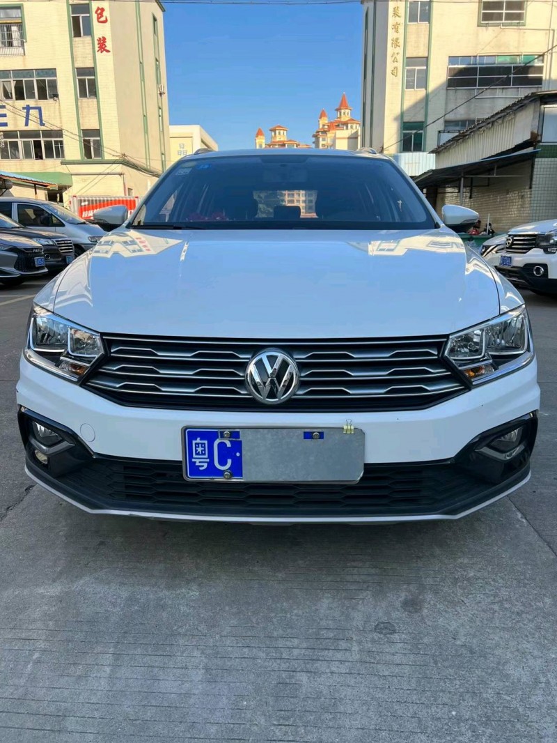 中山18年大眾蔚領1