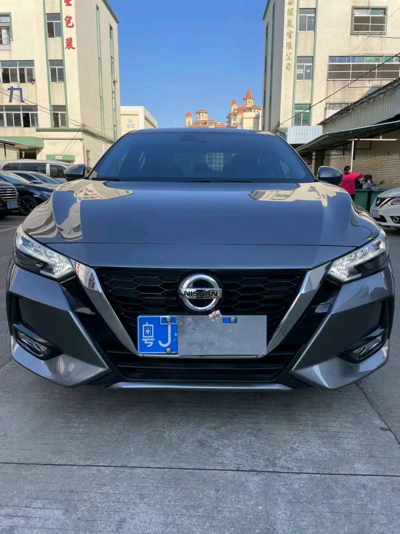 中山21年日產軒逸1