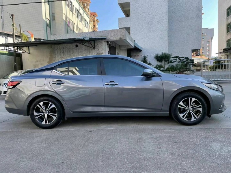 中山21年日產軒逸2