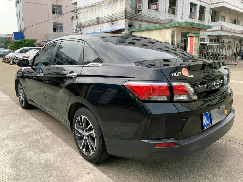 中山18年啟辰D606