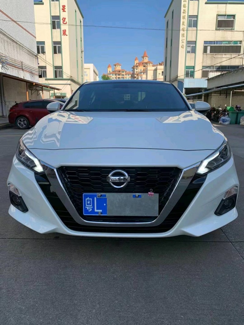 中山21年日產天籟1
