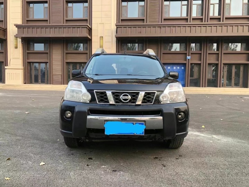 秦皇島11年日產奇駿1