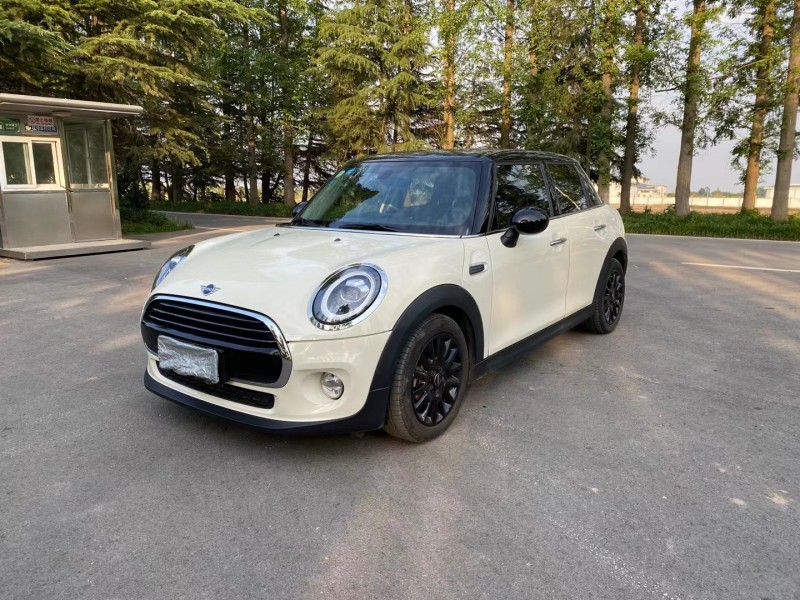 徐州18年寶馬MINI3