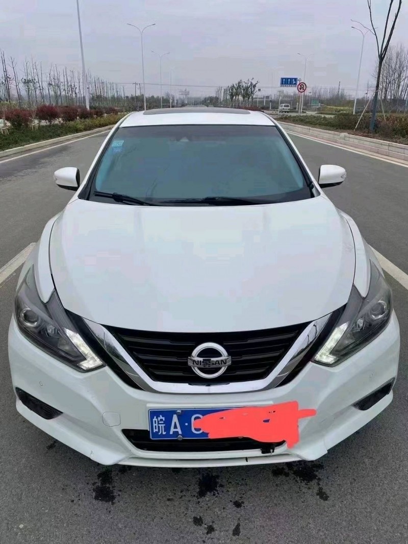 阜陽17年日產天籟1