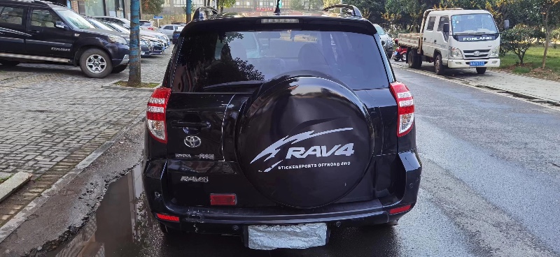 株洲12年豐田RAV46