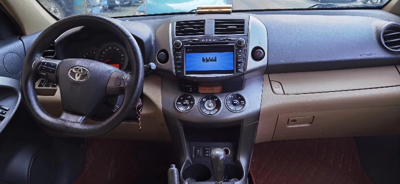 株洲12年豐田RAV44