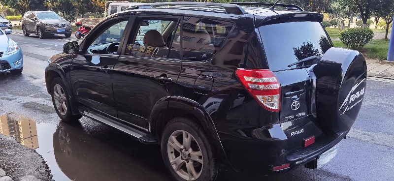 株洲12年豐田RAV47