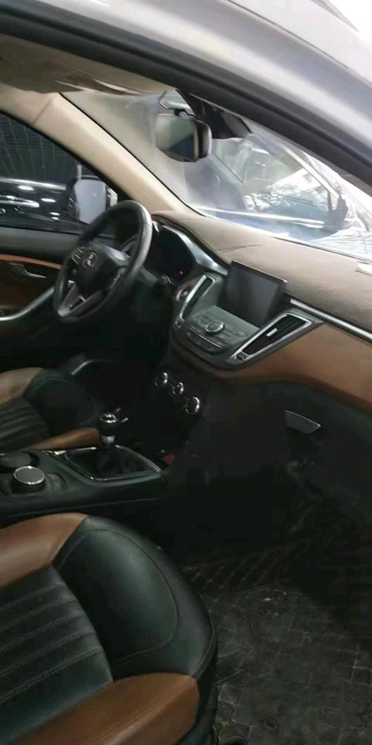 貴陽16年東南汽車DX74