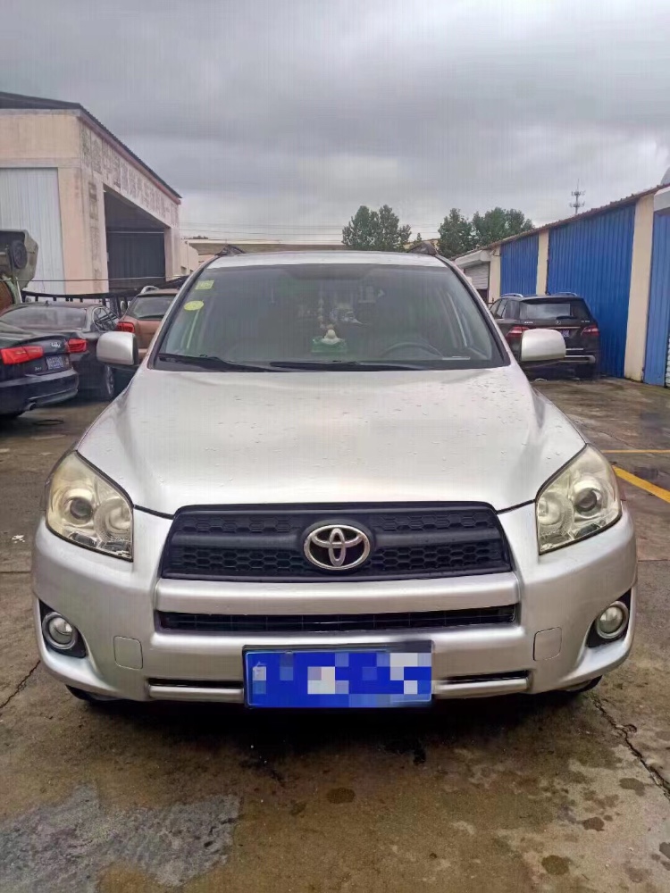 淄博10年豐田RAV41