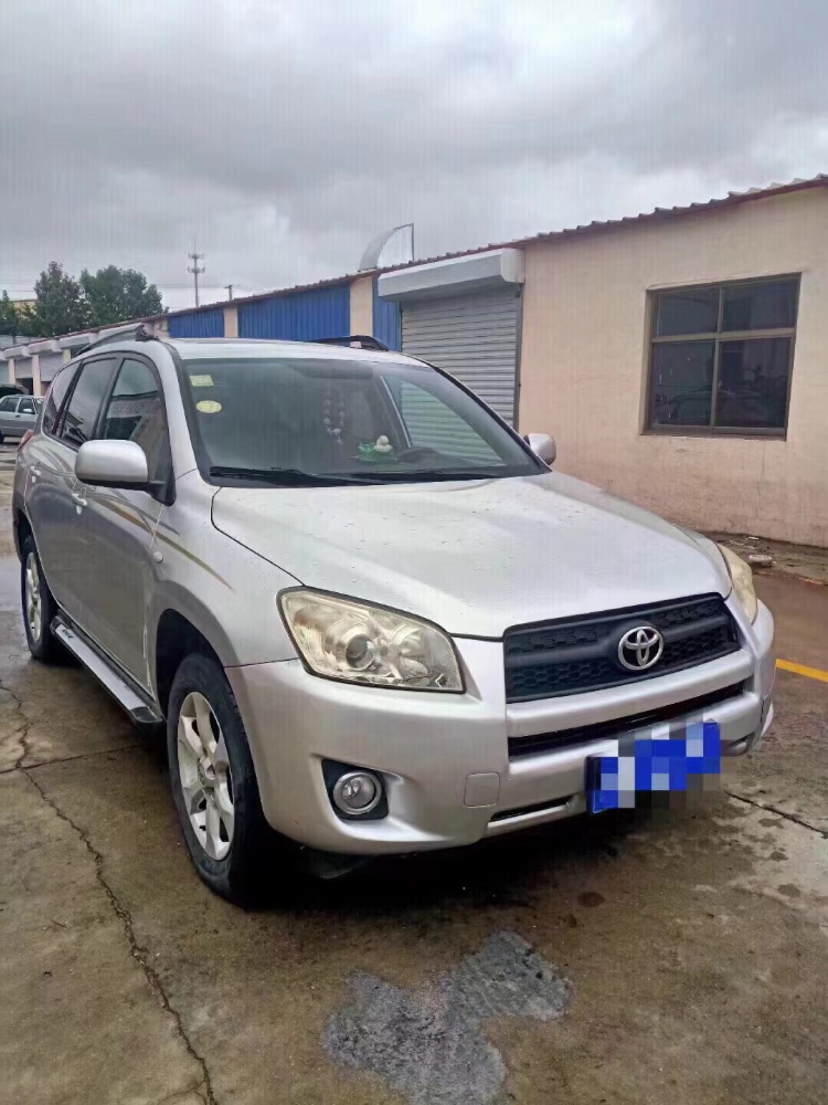 淄博10年豐田RAV42
