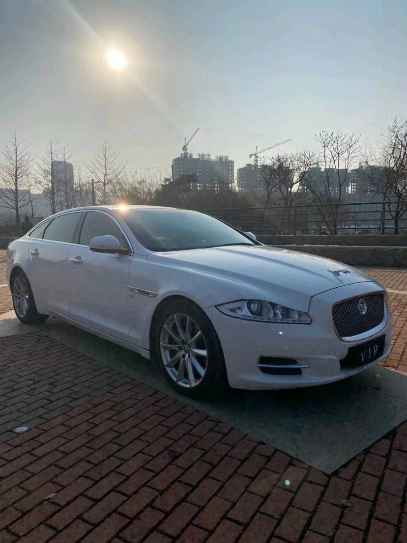 遼陽13年捷豹XJL6