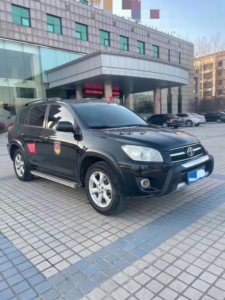 秦皇島10年豐田RAV4榮放3