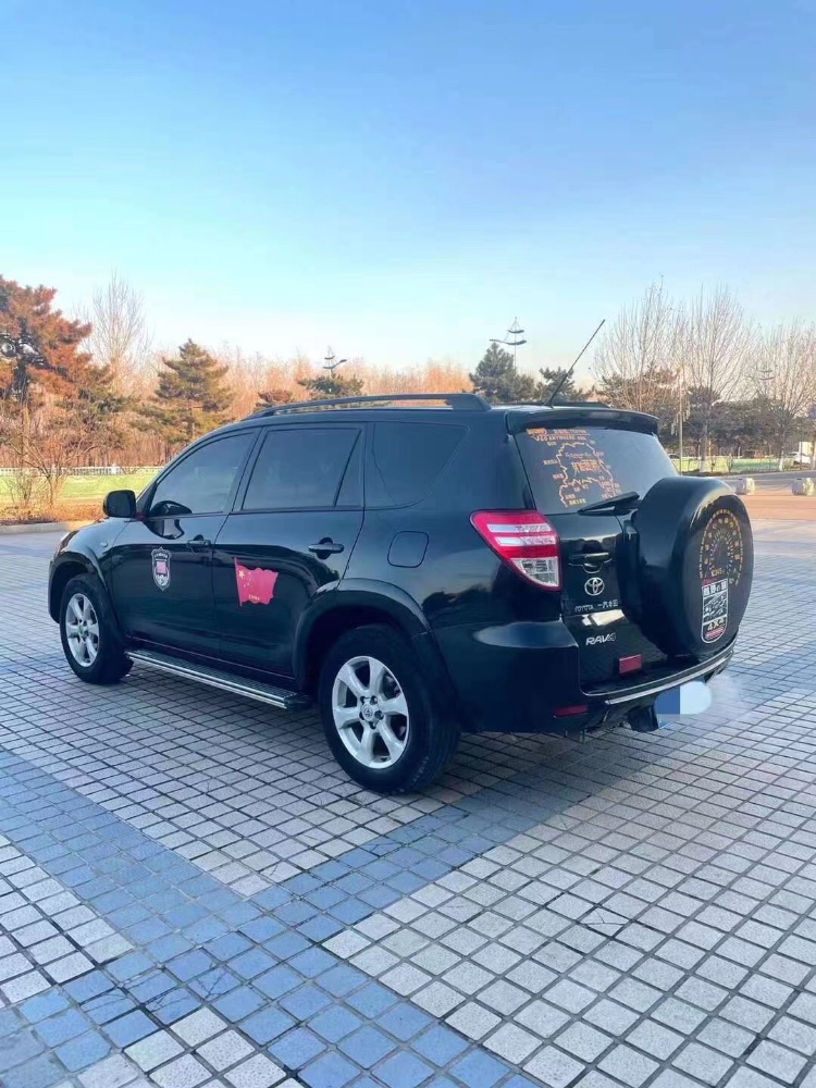 秦皇島10年豐田RAV4榮放8