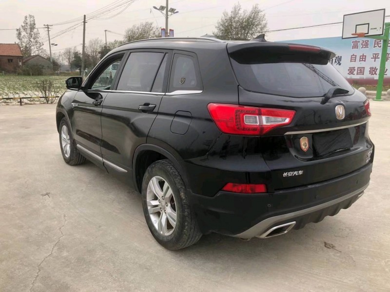 徐州17年長安汽車CS755