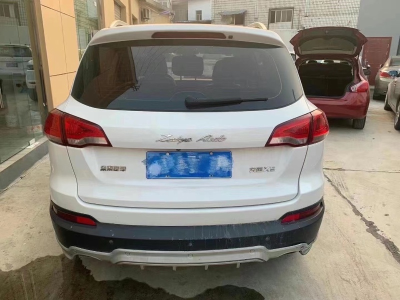 宜昌16年眾泰大邁X57