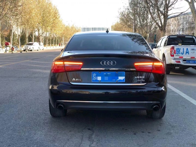 北京15年奧迪A6L9