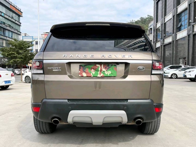 东莞14年路虎揽胜运动9