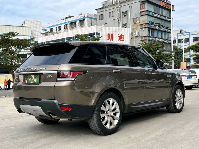 东莞14年路虎揽胜运动8