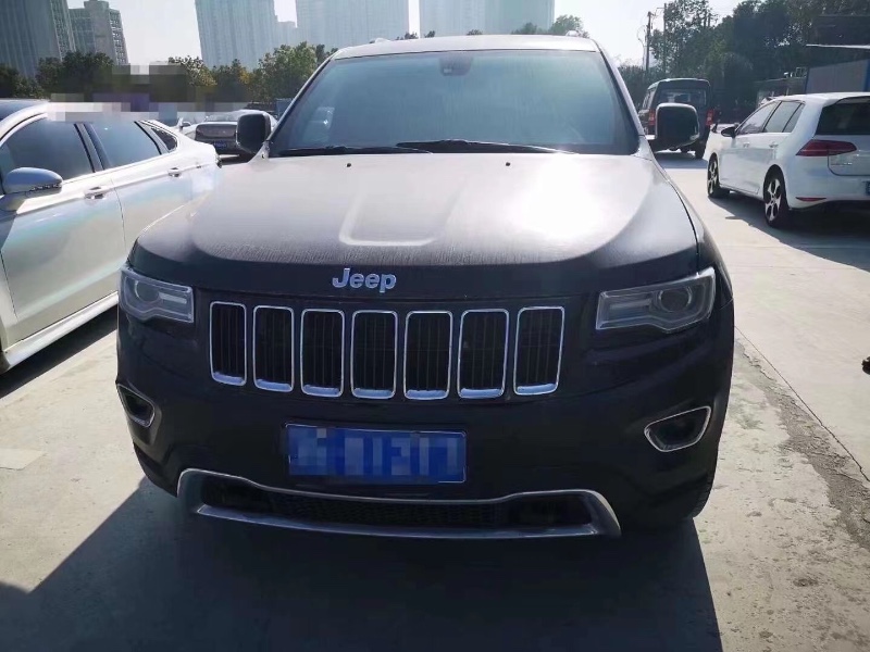 徐州13年Jeep大切諾基1