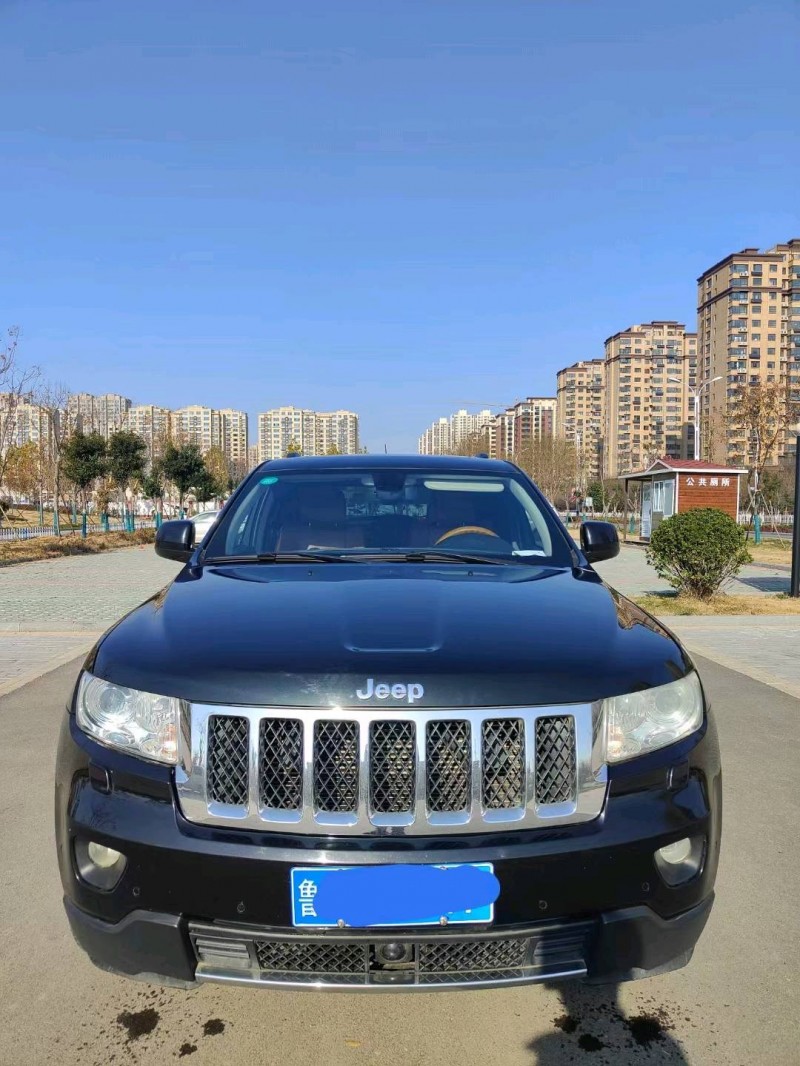 聊城12年Jeep大切諾基9
