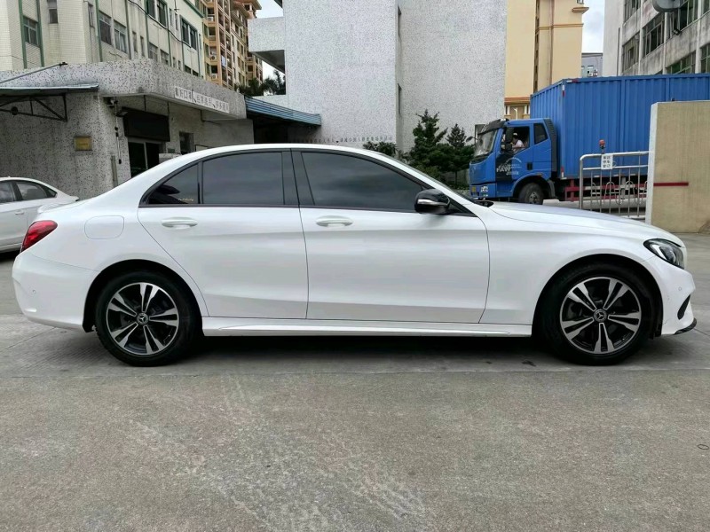 中山18年奔馳C2