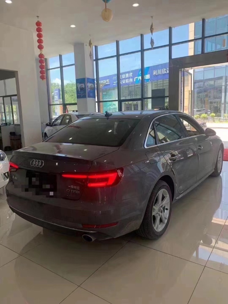 宜昌18年奧迪A4L8