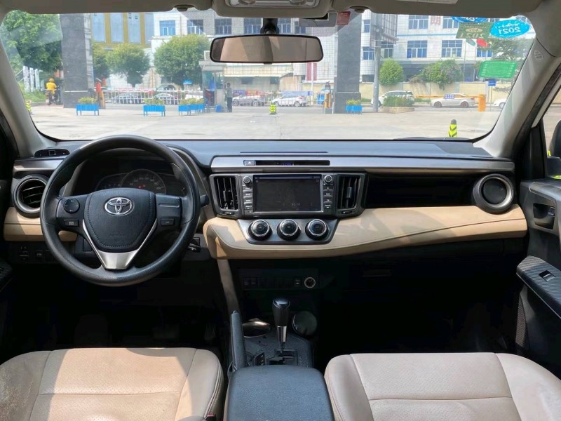 東莞14年豐田RAV4榮放5
