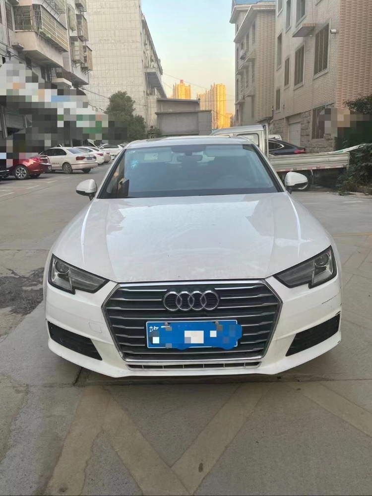 上饒17年奧迪A4L1