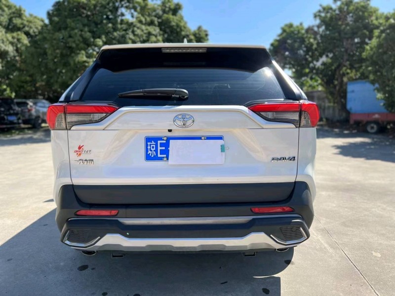 廣州21年豐田RAV47
