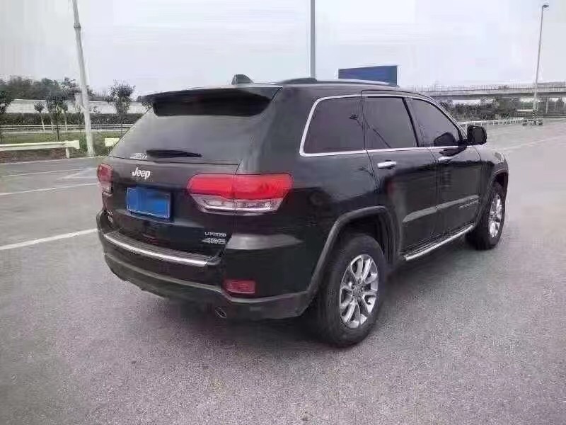 嘉興16年Jeep大切諾基8