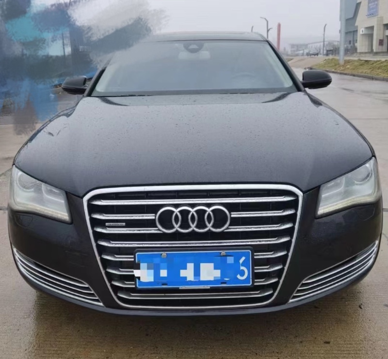 宜春13年奧迪A8L1