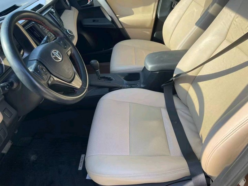 沈陽16年豐田RAV45