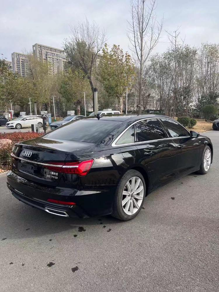 棗莊21年奧迪A6L8