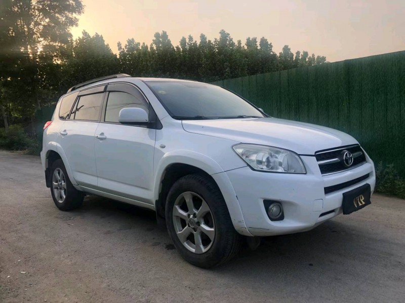 濟寧12年豐田RAV4榮放2