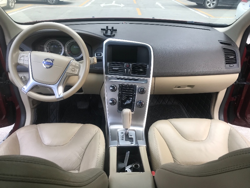 汕頭11年沃爾沃XC605