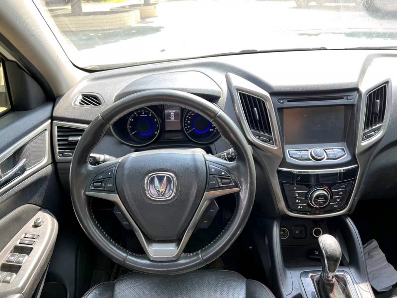 廣州16年長安汽車CS758
