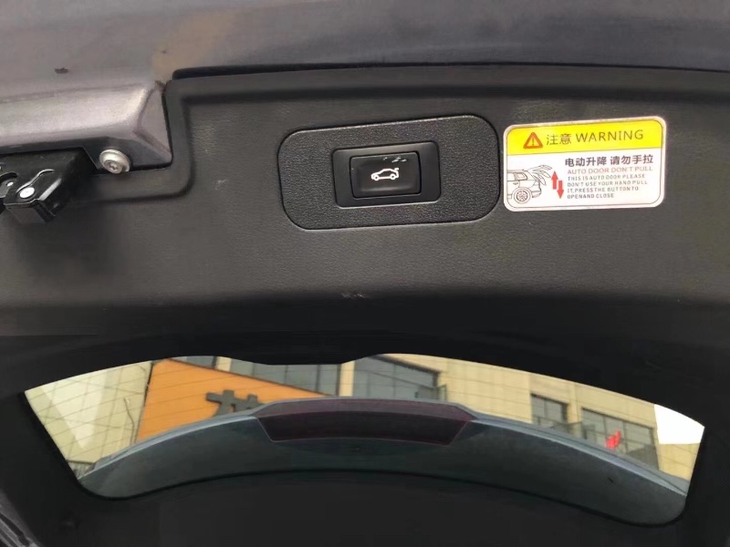 宜昌20年SWM斯威汽車G016