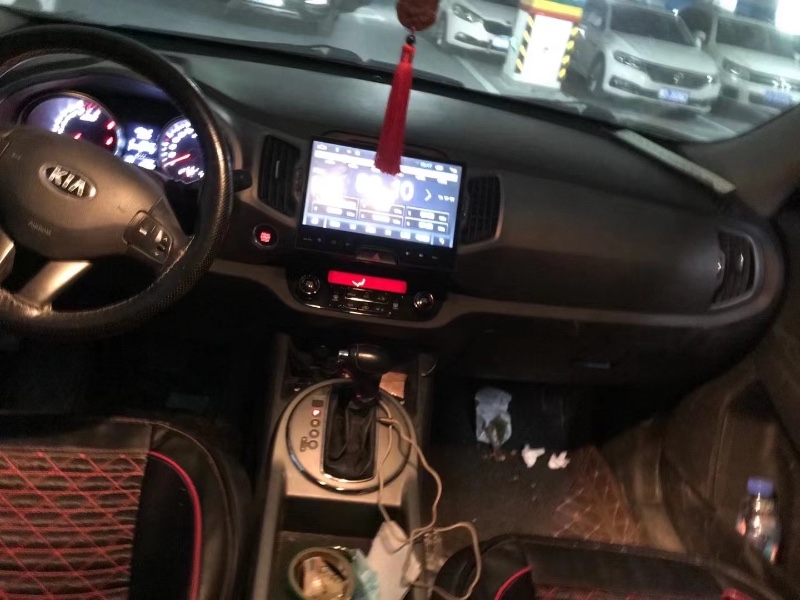 重慶16年起亞智跑5